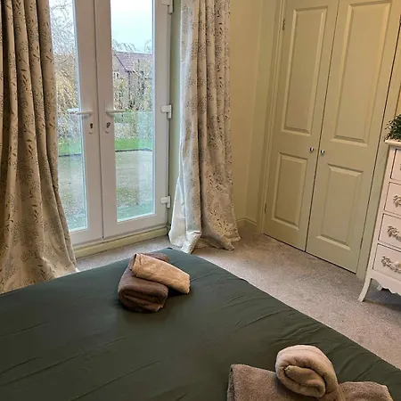 Murray's Rest - In The Bay, Filey